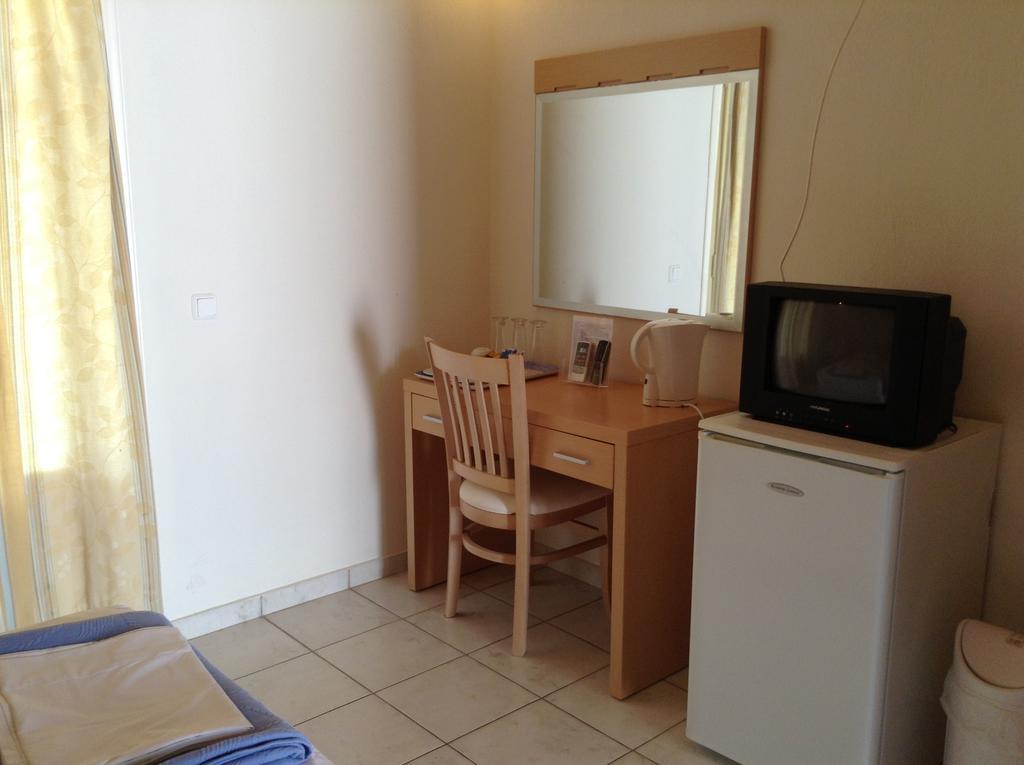 Marialena Village Platanias  Phòng bức ảnh