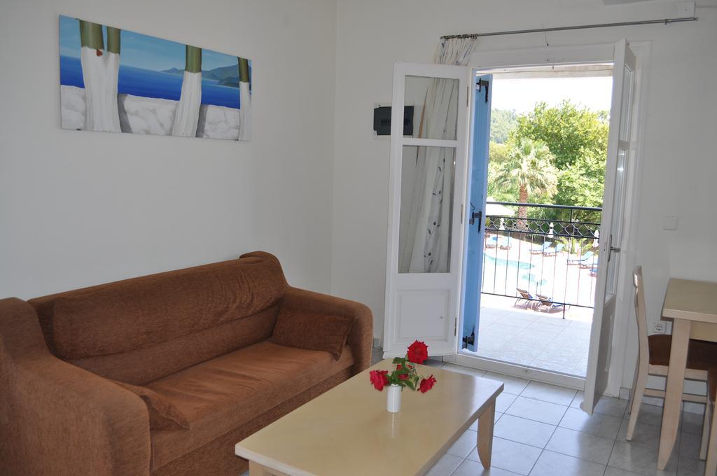 Marialena Village Platanias  Ngoại thất bức ảnh